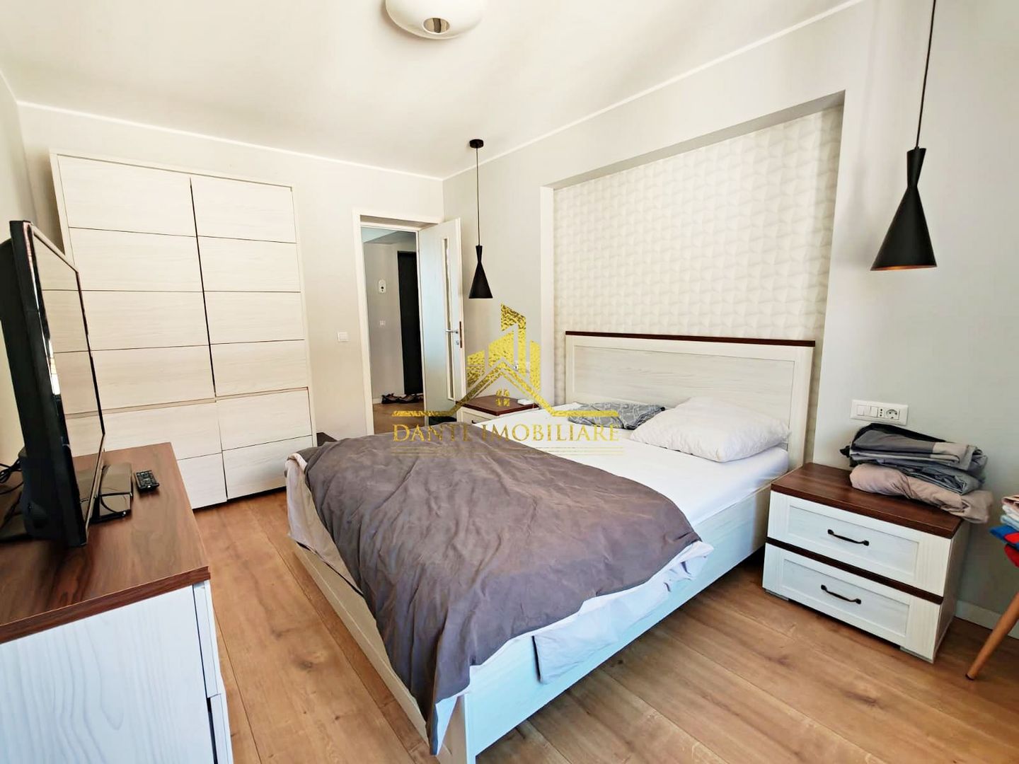 2 camere, decomandat, modern, Ultracentral, zona Universitatilor - Poză 10