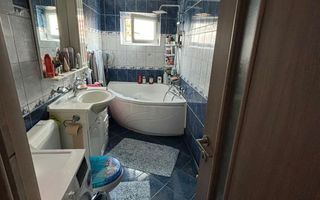 Apartament 3 camere decomandat, 67 mp, 2 băi, Balcon, beci - Poză 5