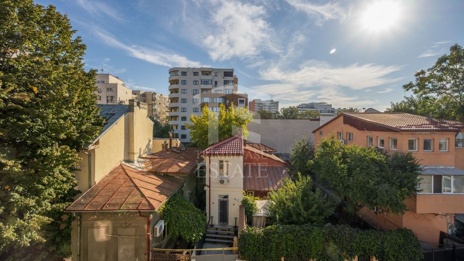 Zona C Calarrasilor ,apartament în imobil interbelic - Poză 3