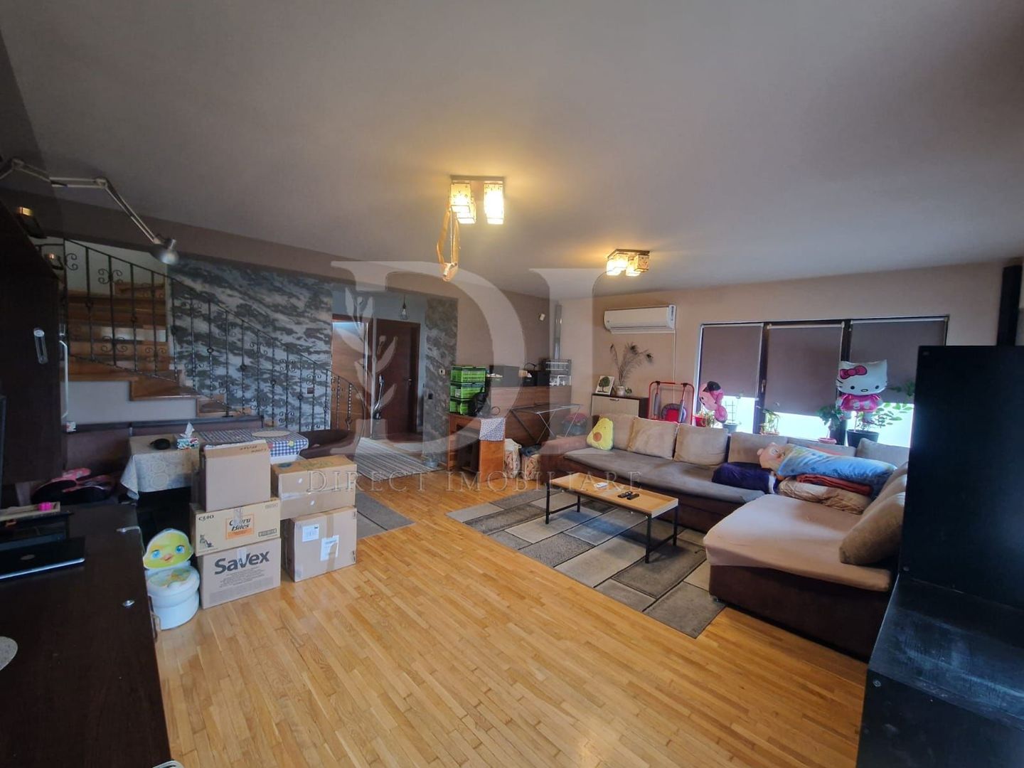 Casa la cheie / Zona Iazului, Floresti. - Poză 1