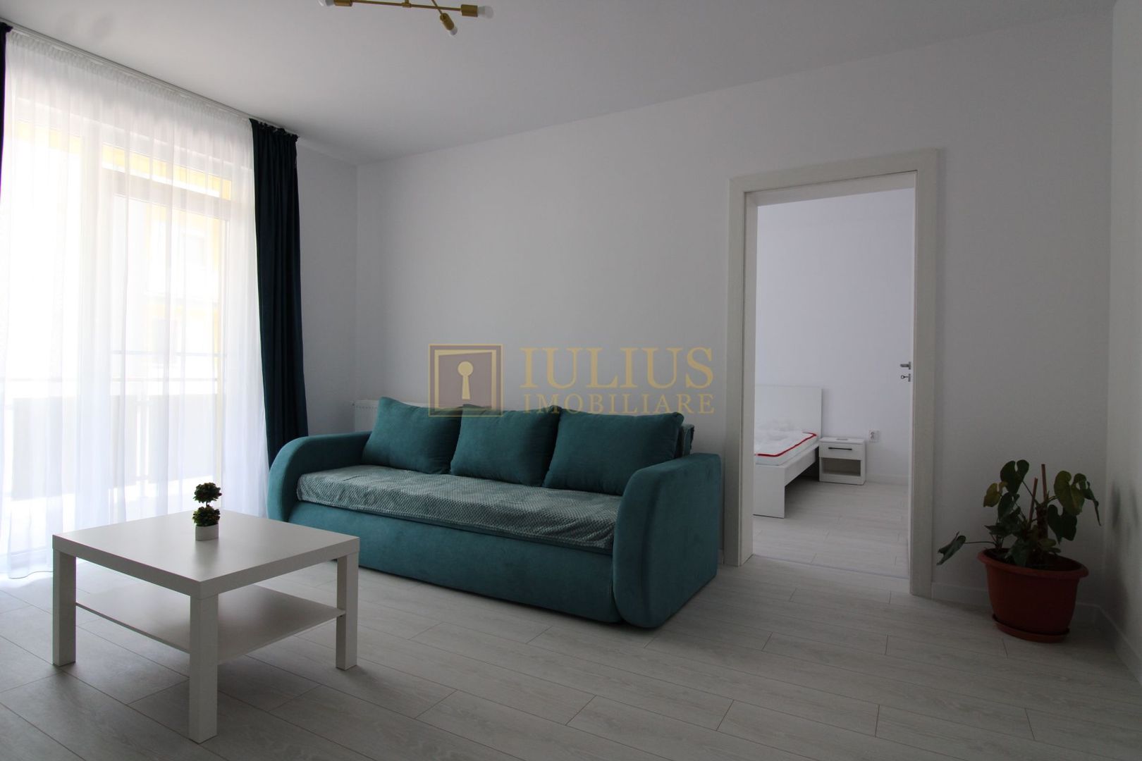 2 camere, bloc nou, loc de parcare, prima închiriere - Giroc - Poză 4