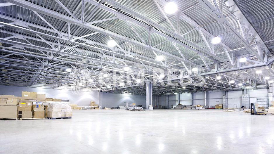 Hala spatioasa de inchiriat - Poză 2