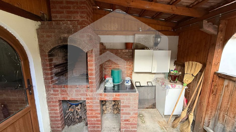 Casa individuala } Orlat | 250 mp Teren | Terasa inchisa - Poză 16