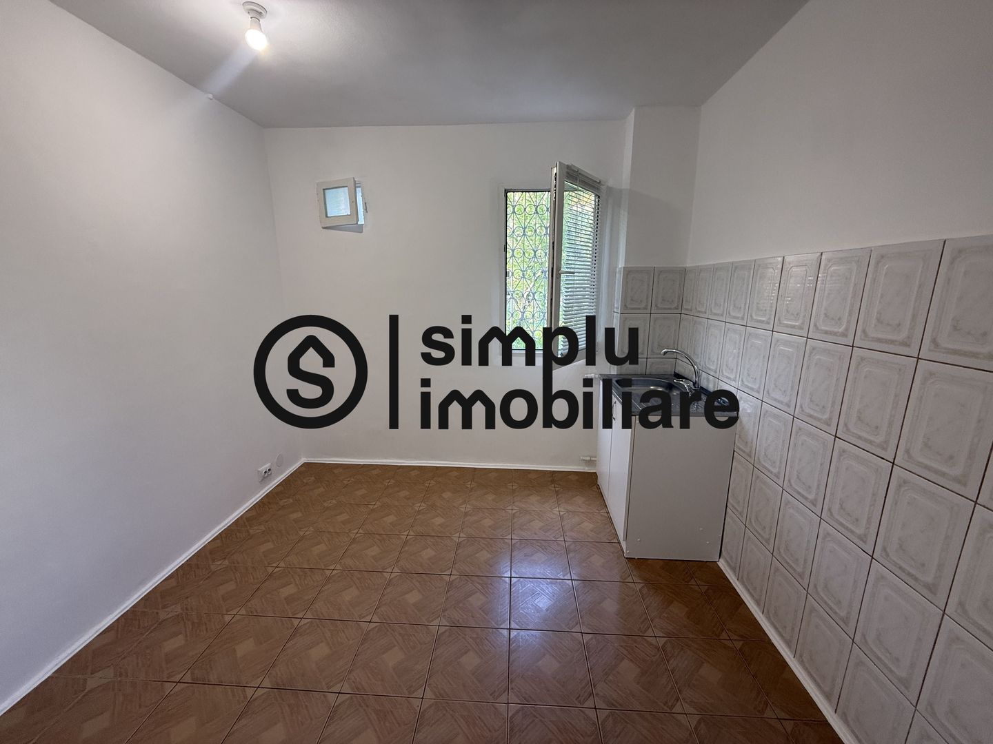 2 camere, parter/4, Brazda lui Novac - 97 000 Euro - Poză 7