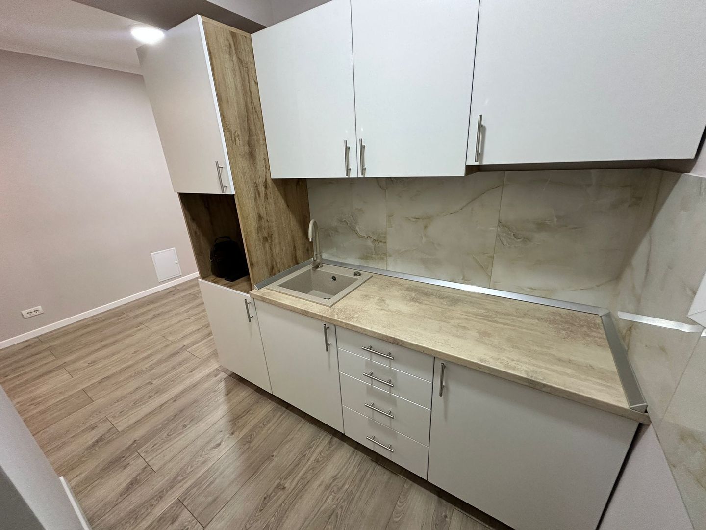 Spatiu Birouri 97mp Universitate Batistei Intercontinental Rosetti - Poză 2