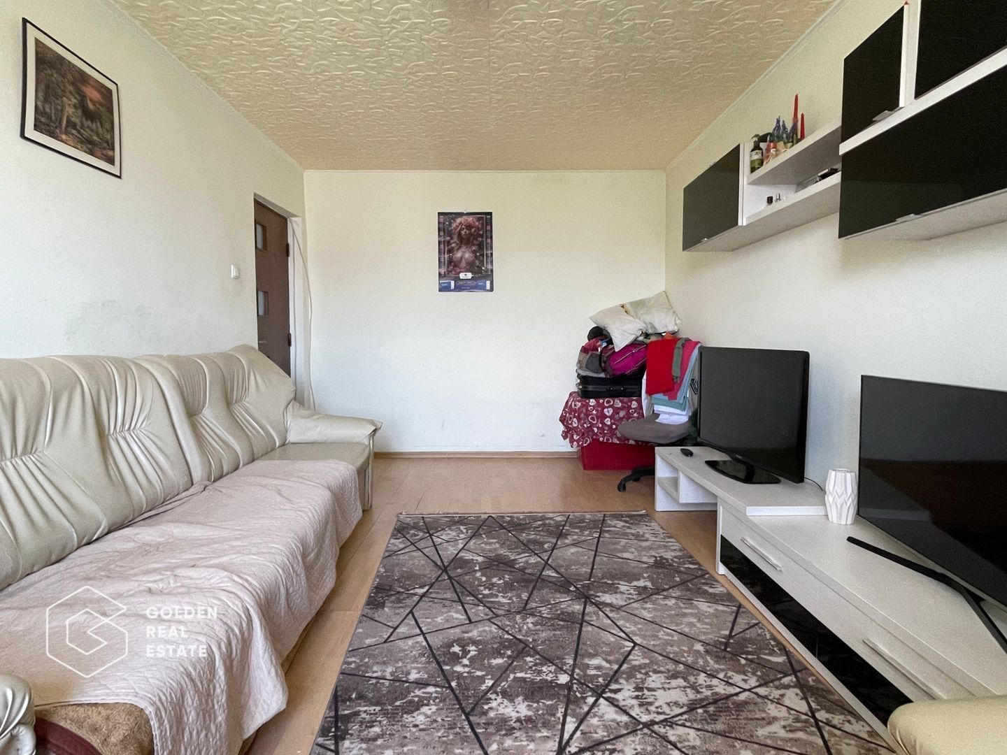 Apartament de 3 camere, 2 bai, mobilat, utilat - Poză 2