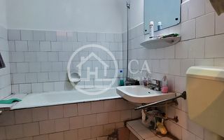 Apartament cu 3 camere de vanzare in zona Decebal, Oradea - Poză 5