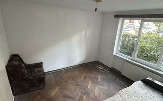 Apartament 3 camere  Tractorul - Poză 1