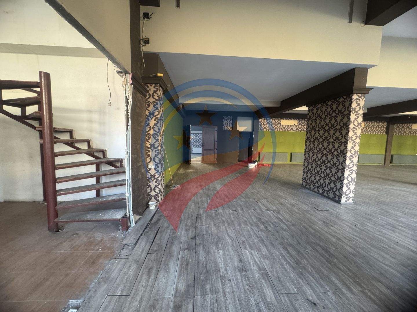 Spațiu generos, 600 mp, cu multiple utilizări - Poză 1