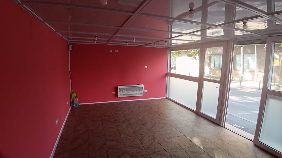 Spațiu comercial tip pavilion 24 mp de închiriat - Poză 4