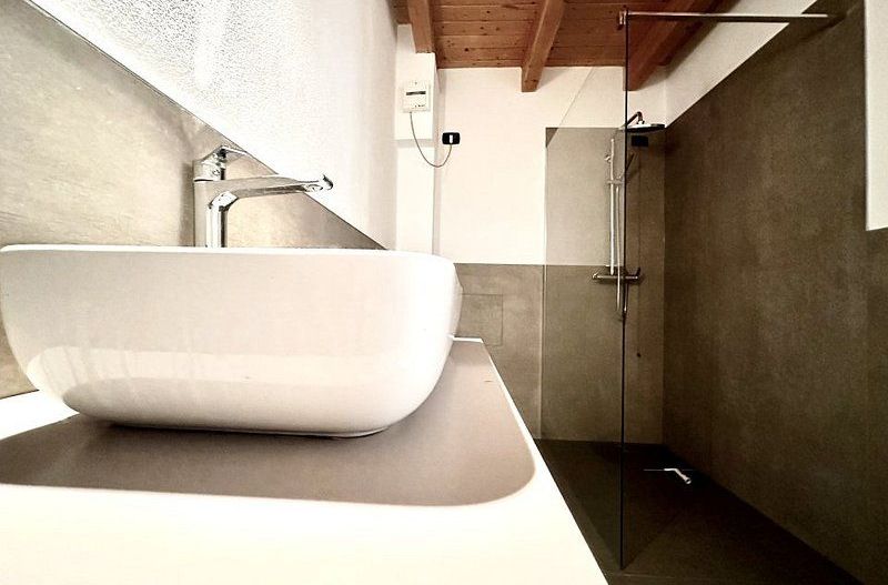 Apartament în Piața Unirii - renovat - mobilat și utilat - Poză 28