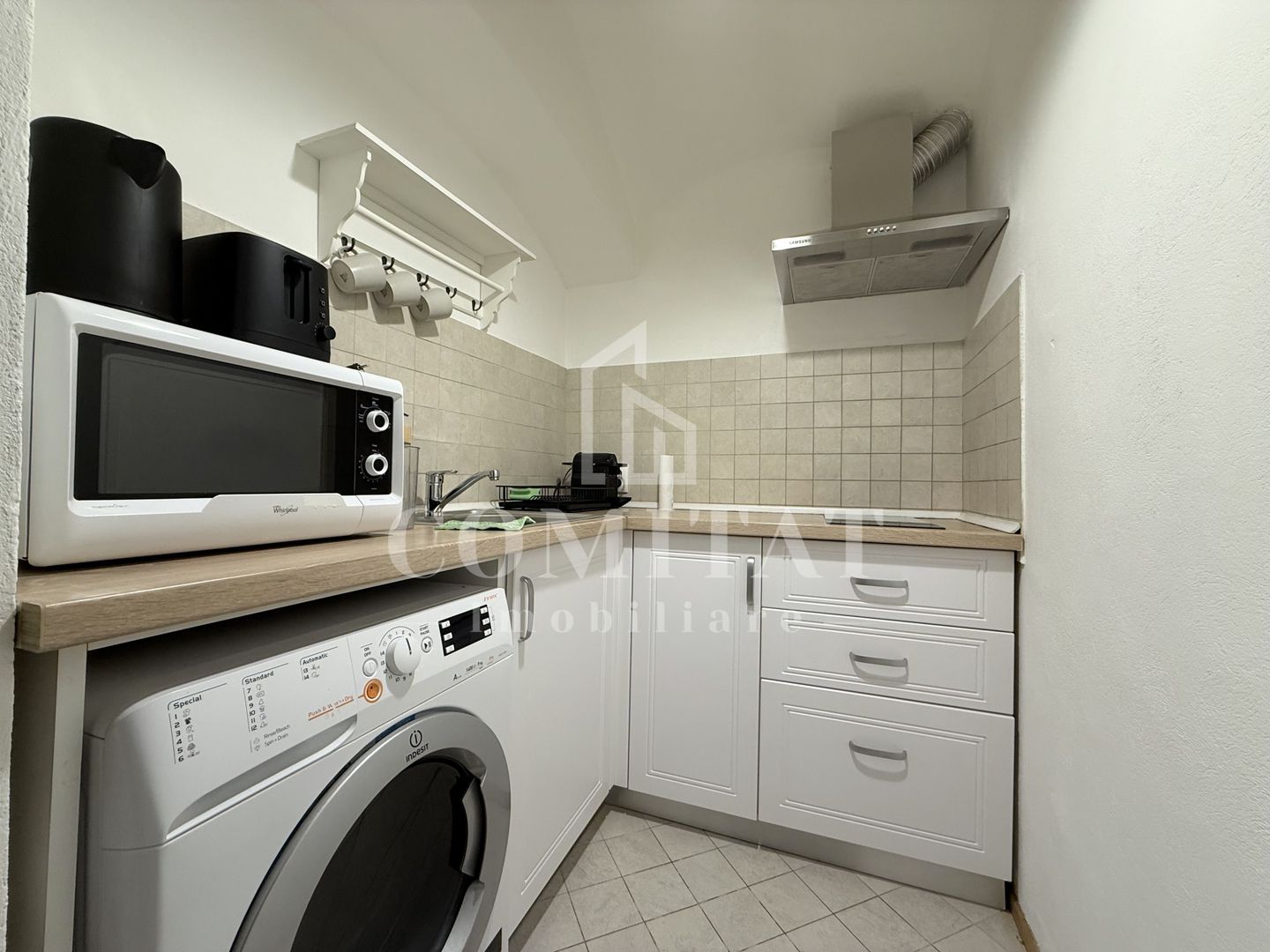 Apartamemt cochet de închiriat ultracentral I.C. Bratianu - Poză 7