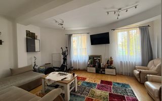 4 camere / terasă spațioasă / Bloc tip vilă/ Zona Grand Hotel Italia - Poză 2