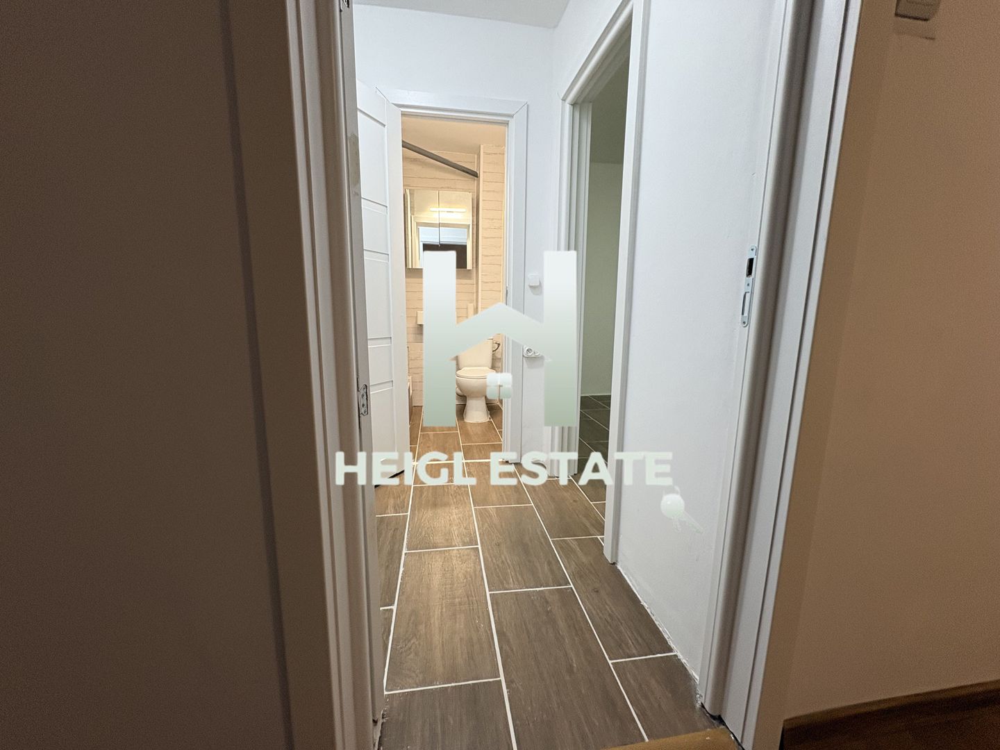 Apartament cu 2 camere situat la etajul 1 in Complexul Studentesc - Poză 6