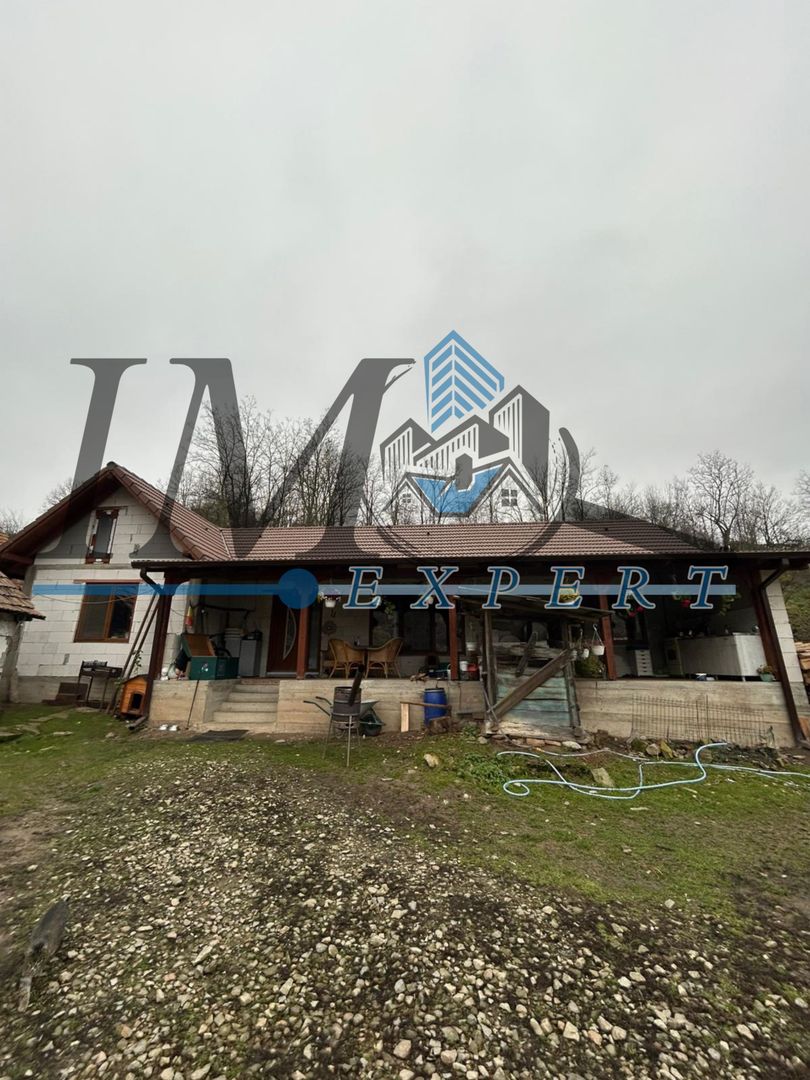 Casa de vanzare pe un nivel in Metes - Poză 9