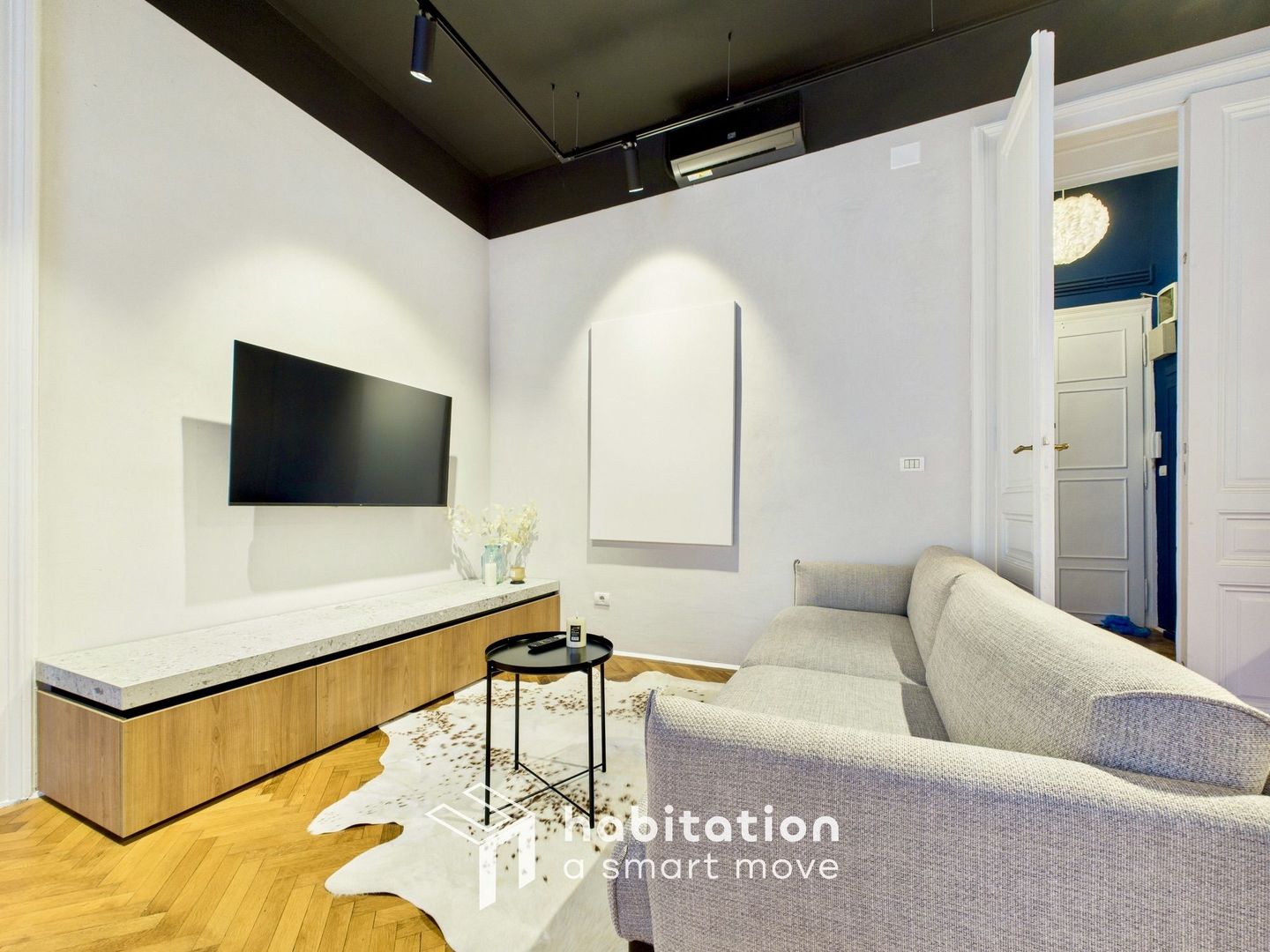 Apartament cu suflet boem și design modern de închiriat - zona Sinaia - Poză 5