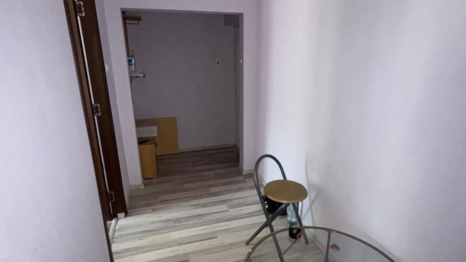 vand apartament 3 camere, zona Splai Mihai Viteazul, et 3, incalzire p - Poză 8
