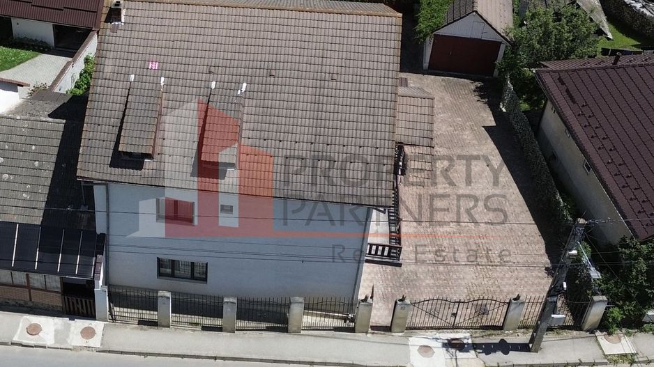 Pensiune lângă Castelul Bran | 9 camere | Pregătită pentru activitate - Poză 19