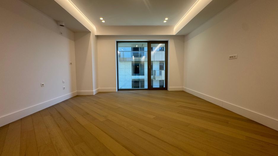 3 CAMERE || CORTINA 126 || EROUIANCU NICOLAE - Poză 4