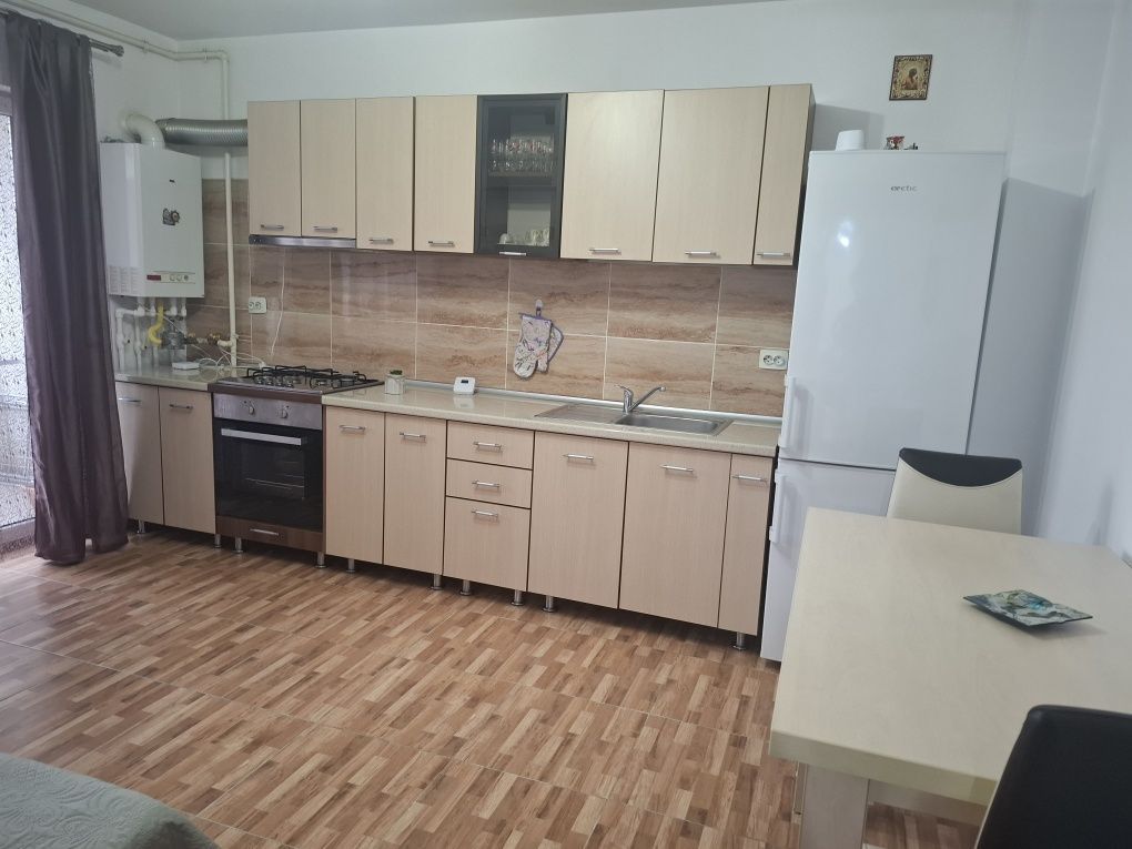 Apartament 2 camere de închiriat Apărătorii Patriei - Poză 2