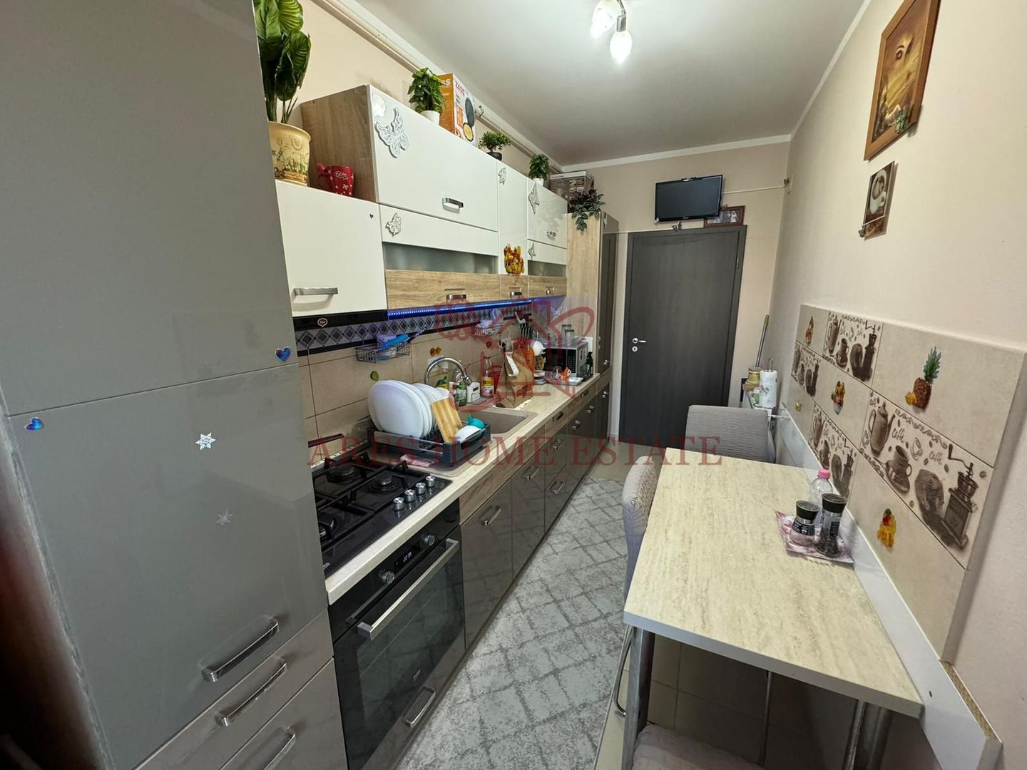 Apartament complet mobilat cu 3 camere în Giroc - Poză 8