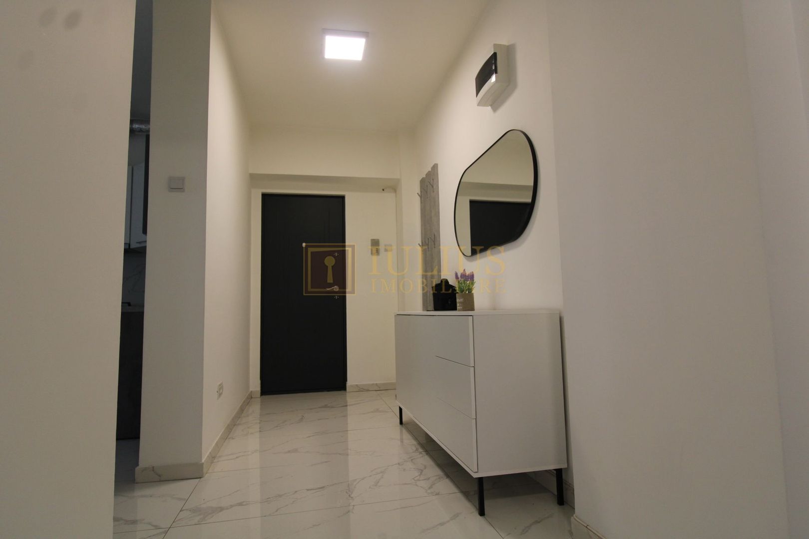 4 camere decomandate, la doar 3 min de Iulius Mall - Poză 25