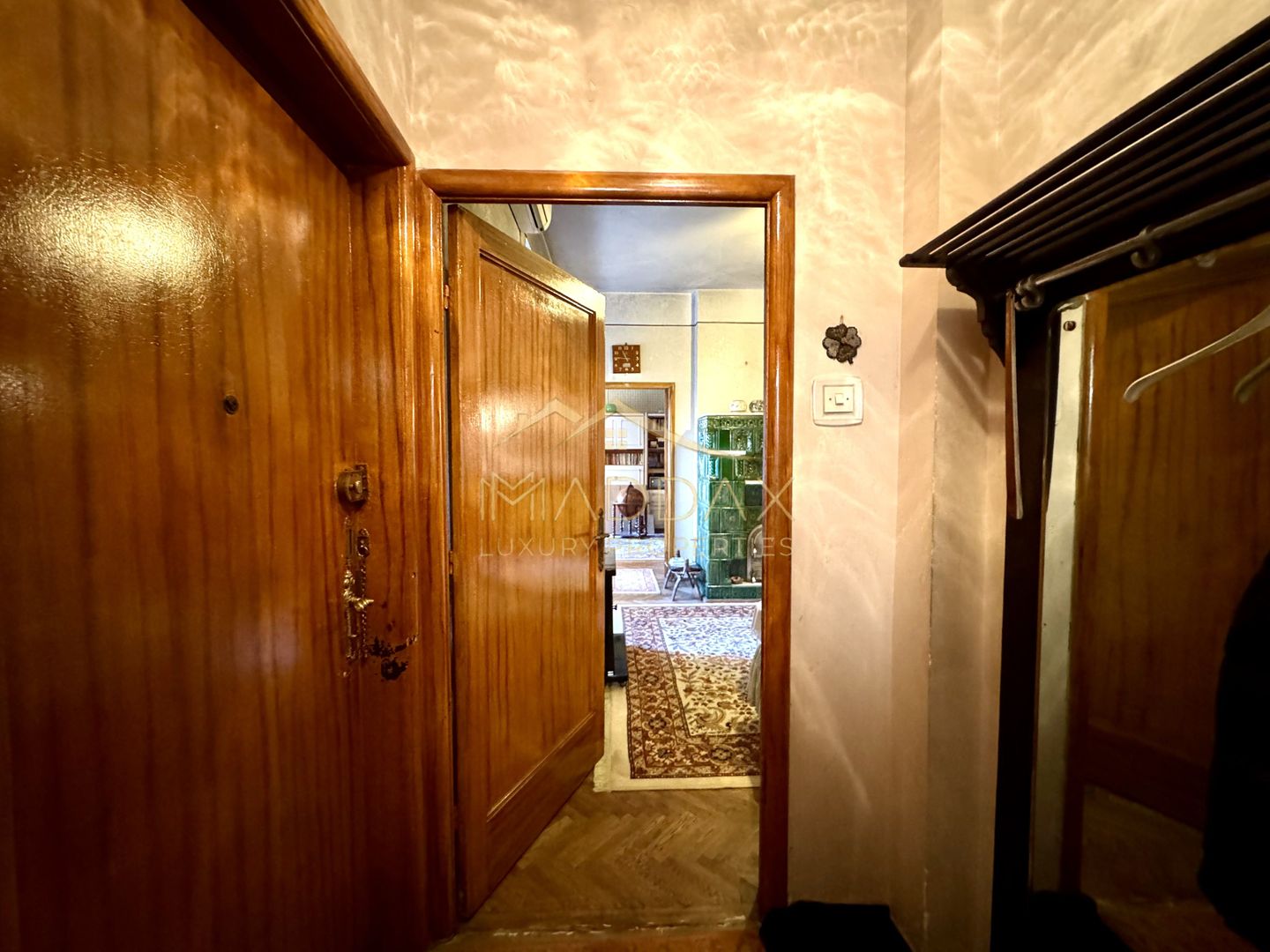 Vila cu 6 camere *310mp*  + Garaj // Primăverii - Poză 32