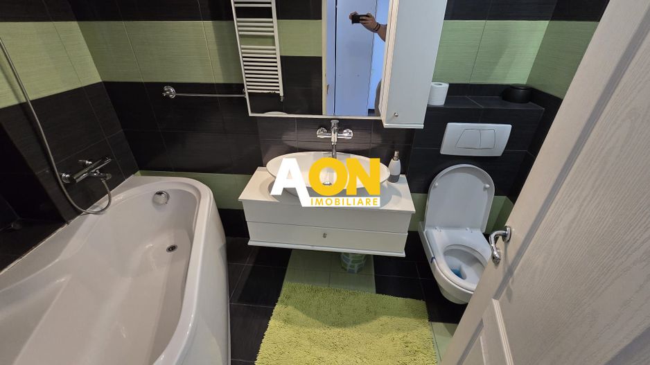 Apartament cu 3 Camere, Scară Interioară, Zona Centru - Poză 5