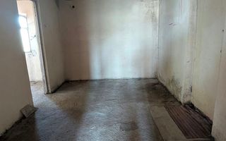 Apartament 1 camera- etaj 2 - parcare- stadiu gri- Zona Rest. Colina - Poză 3