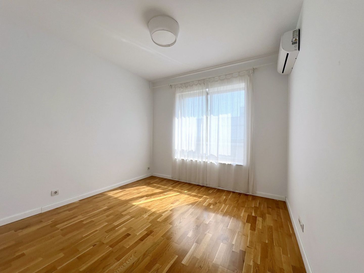 2 camere | parcare subterana | Luxuria Residence Domenii-Expozitiei - Poză 3