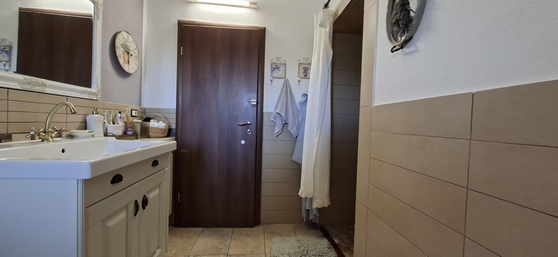 Vila individuala cu curte generoasa - Poză 27