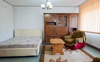 Garsoniera de vanzare, zona Lupeni - Poză 5