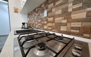 Apartament 2 camere, bloc 2019, etaj 2/3, baie cu geam, semimobilat - Poză 10