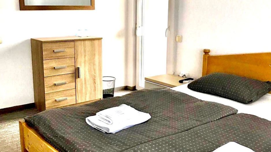 Casa lux in localitatea Sânmartin - Poză 7