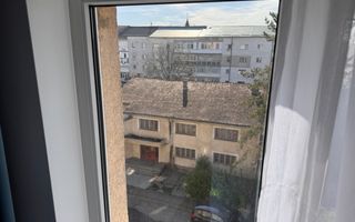 Apartament 4 camere complet mobilat - Poză 3