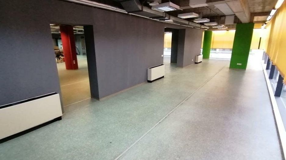 UNIVERSITATE BIROU  213 MP -730  MP - Poză 4