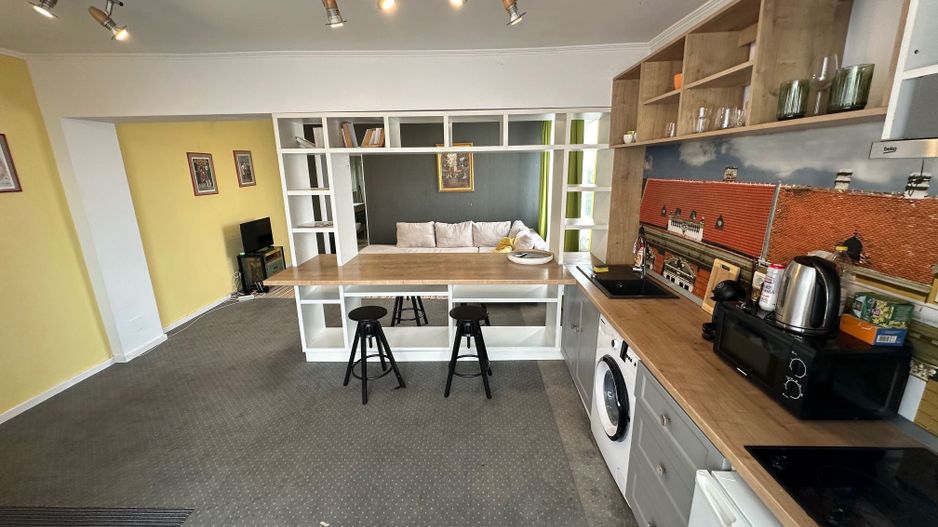 Apartment ultracentral cu 2 camere - Poză 8