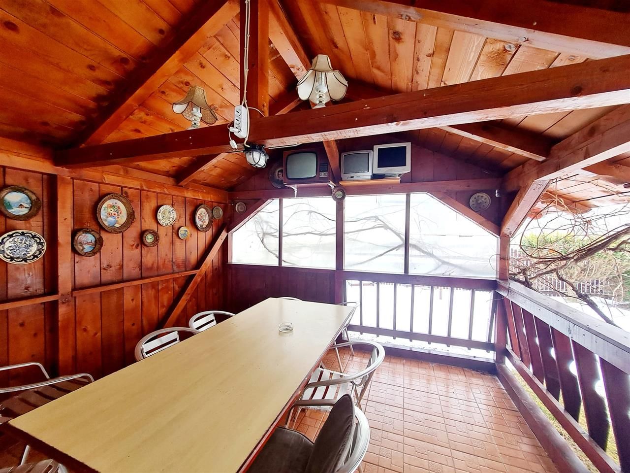 Pensiune in decor fermecator, loc de istorie si legenda, Moieciu de Jos, Bran - Poză 9