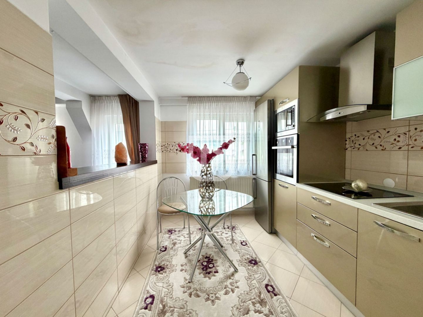 Triplex LUX în centrul Frasin – complet mobilat - Poză 14