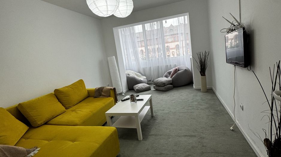 Apartament de vanzare - Poză 1