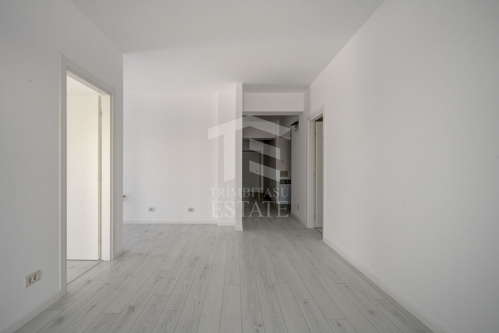 3 CAMERE VEDERE SUPERBA SPRE LAC BLOC NOU FINALIZAT TERASA GENEROASA - Poză 12