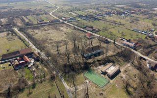 Conac nobiliar de secol XIX cu 8 camere în Maciova - Poză 27