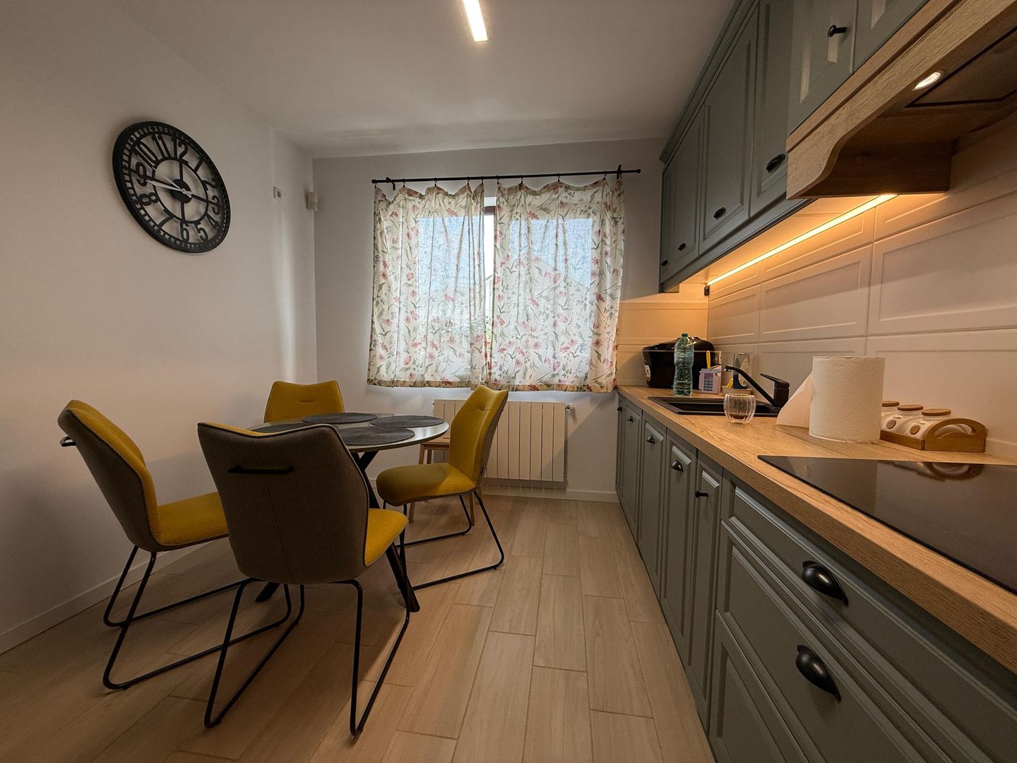 Casa Moderna in Bacu Mobilata | langa Dragomiresti & Chiajna - Poză 4