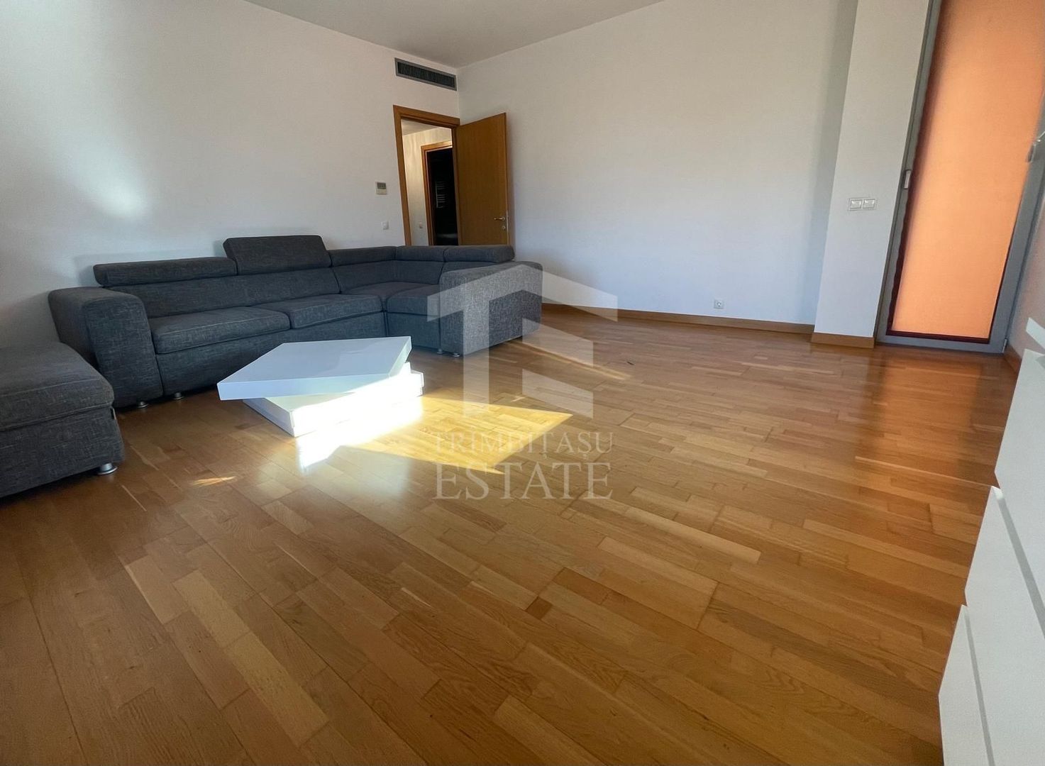 Asmita Gardens 3 Camere 100 mp Metrou 8 m Etaj 2 - Poză 3