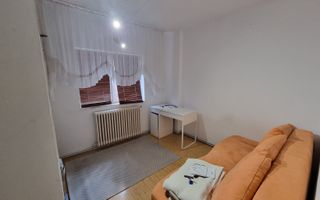 Apartament  3 Camere Zona Liceul Sportiv - Poză 6