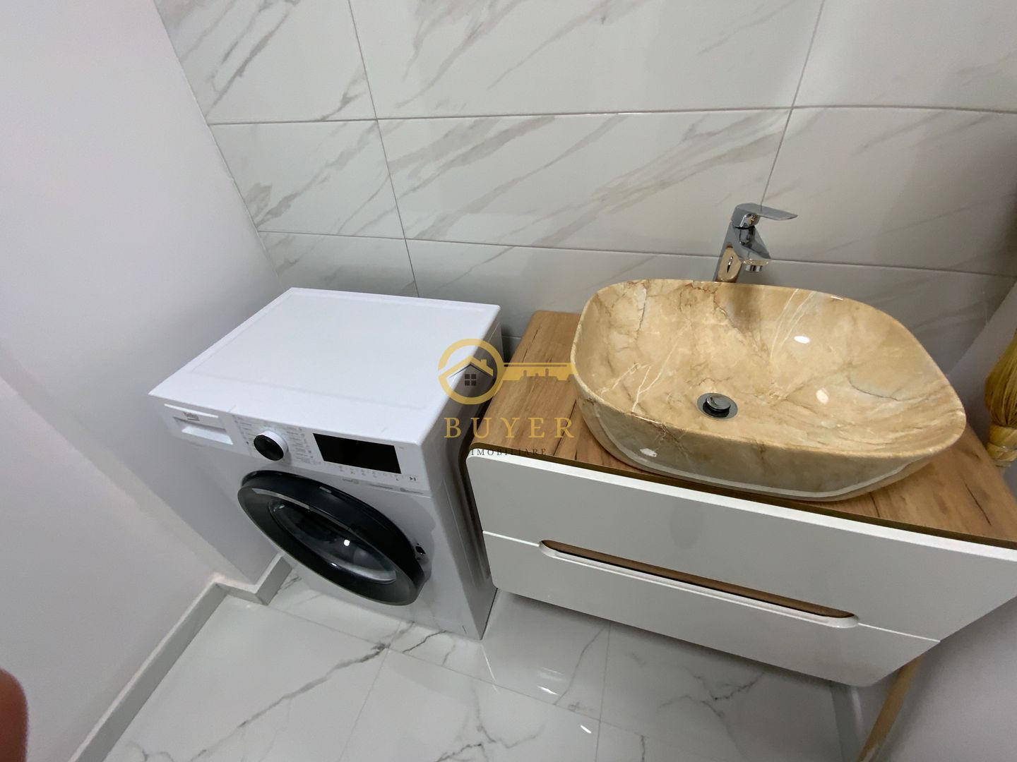 Ap nou cu 2 camere- Etaj 2, lift, boxa si loc de parcare - Poză 14