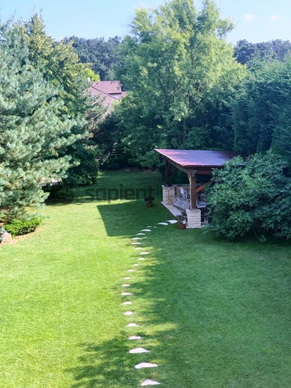 Casa lux in Sinmartin Beverly Hills - Poză 3