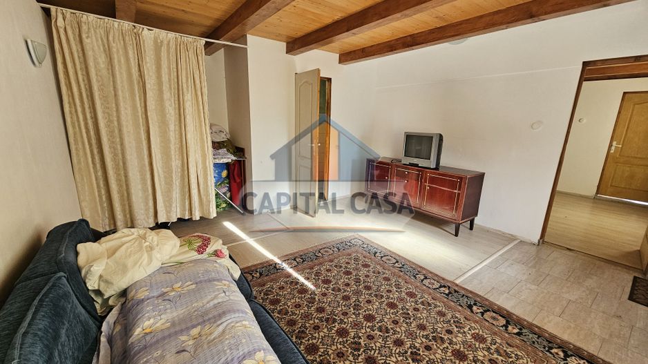 Casă Nouă, 3 Camere, 3 Băi – Vedere de vis spre Piatra Craiului - Poză 4