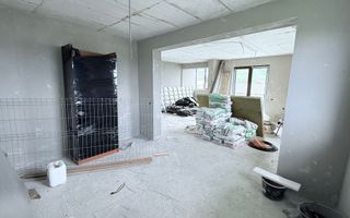 Casa individuala 5 camere, 2 bai, 120 mp, teren 300 mp, Sannicoara - Poză 6