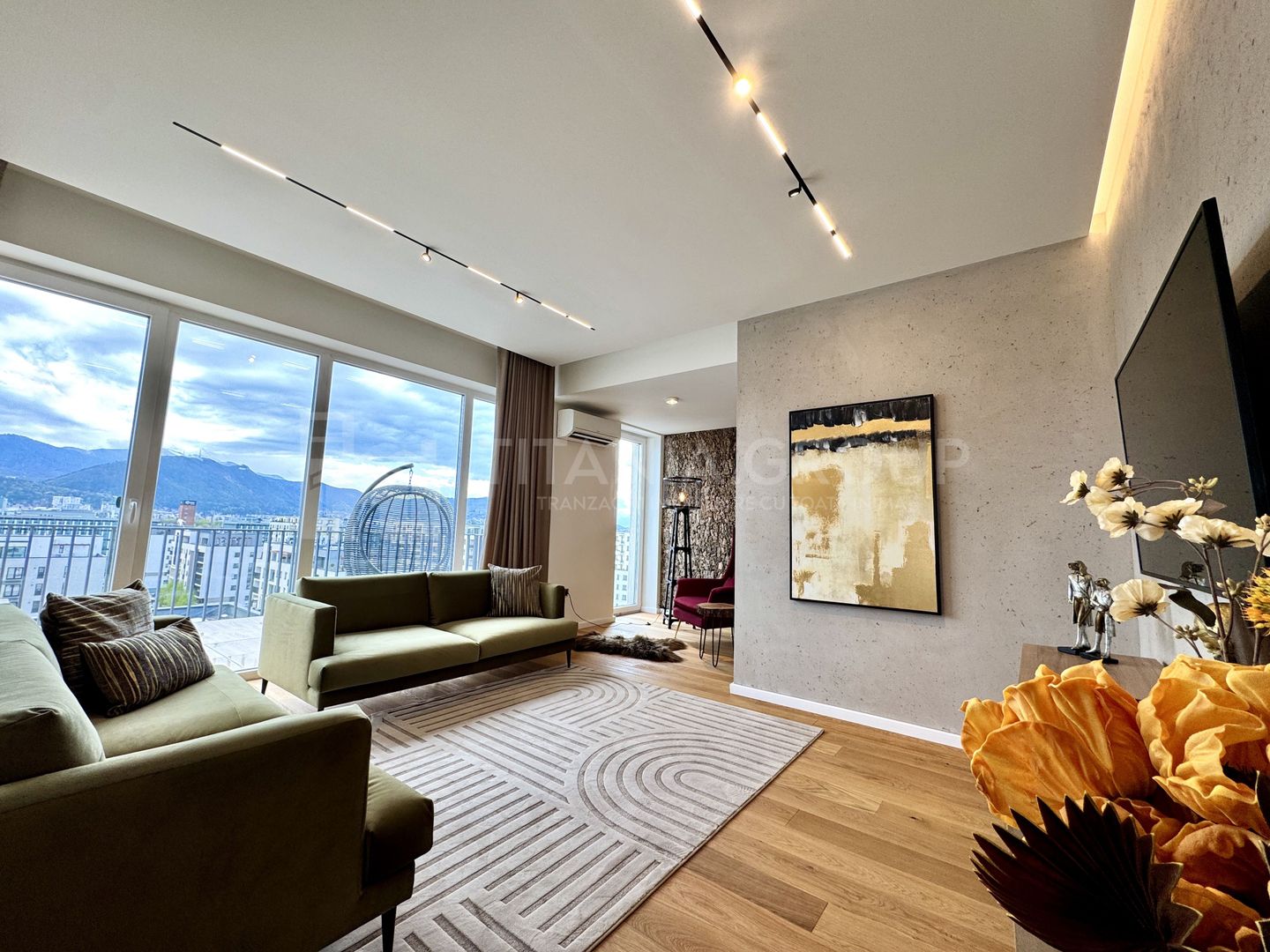 Penthouse de lux, prima închiriere, priveliște spre Tampa - Kasper Coresi - Poză 1